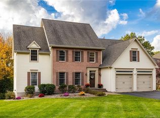 9 Winchester Way, Cromwell, CT 06416