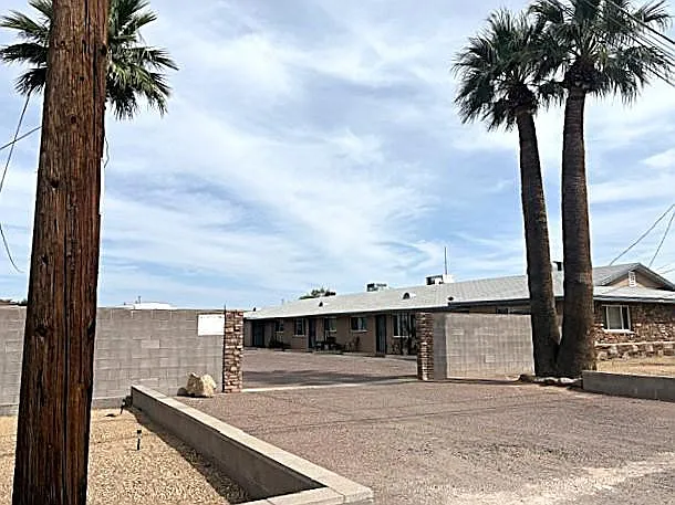 Building Photo - 11429 N 83rd Ave #2