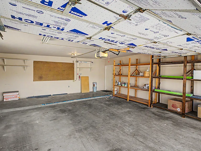 4650 N Paseo De Los Cerritos — Photo 31