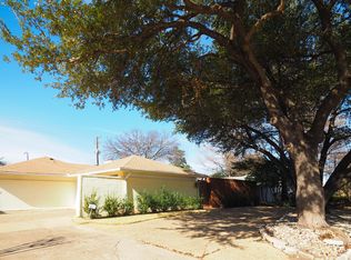 13809 Wooded Creek Dr, Farmers Branch, TX 75244
