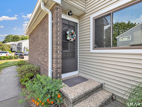 4th image of 138 Shagbark Drive #138