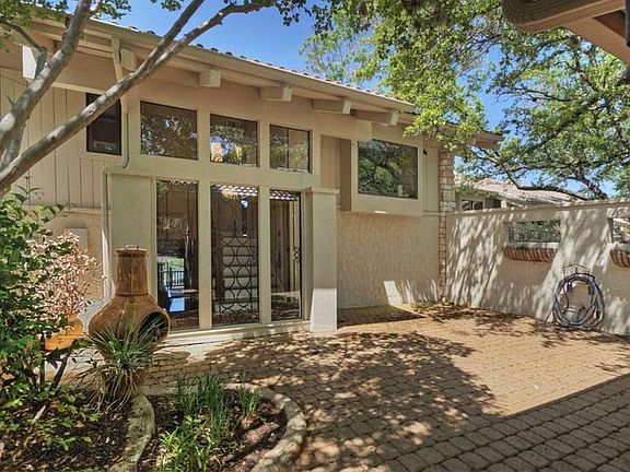 2nd image of 509 Rock Bluff Dr