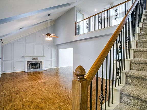 2nd image of 4340 Kenwood Dr