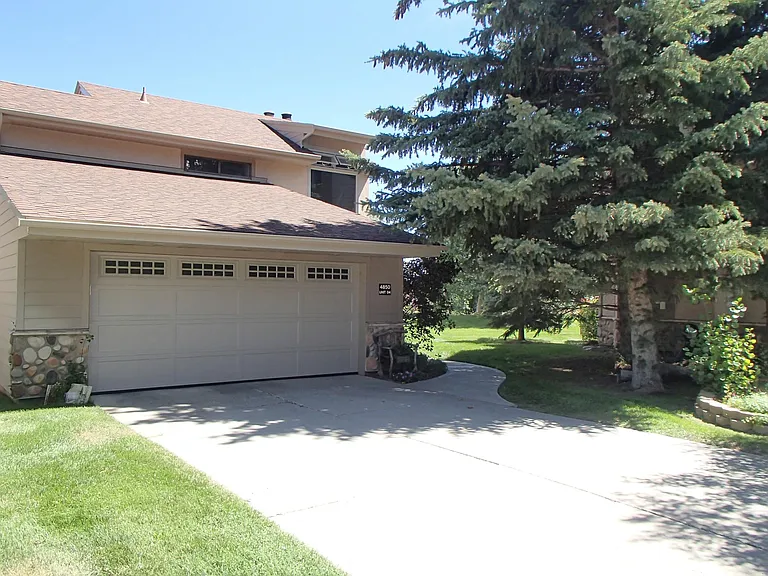 4850 Meadow Loop Rd — Photo 1