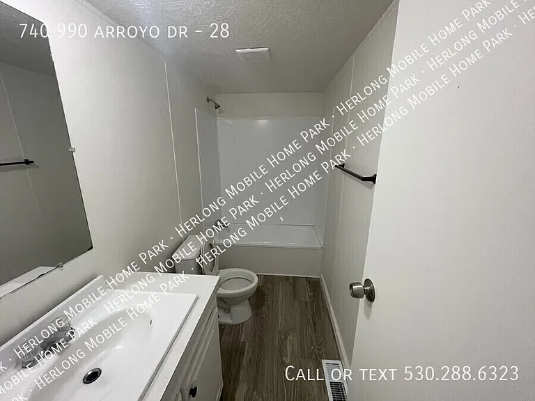 740-990 Arroyo Dr #28 — Photo 8