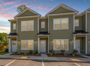1201 Twin Rivers Dr, Wando, SC 29492