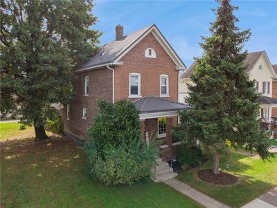 323 Oak St, Latrobe, PA, 15650