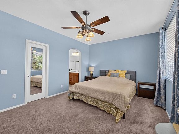 5th image of 41524 Blue Canyon Ave Unit 3