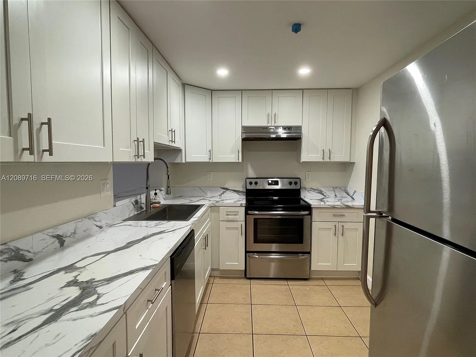 Horizons West Condo #10 — Photo 1