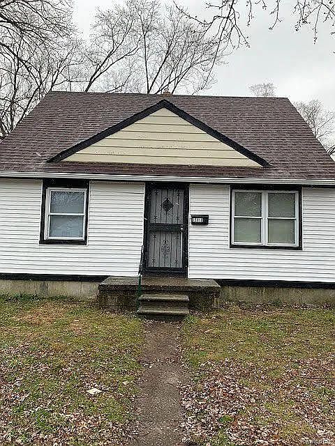 1st image of 15810 Bramell St