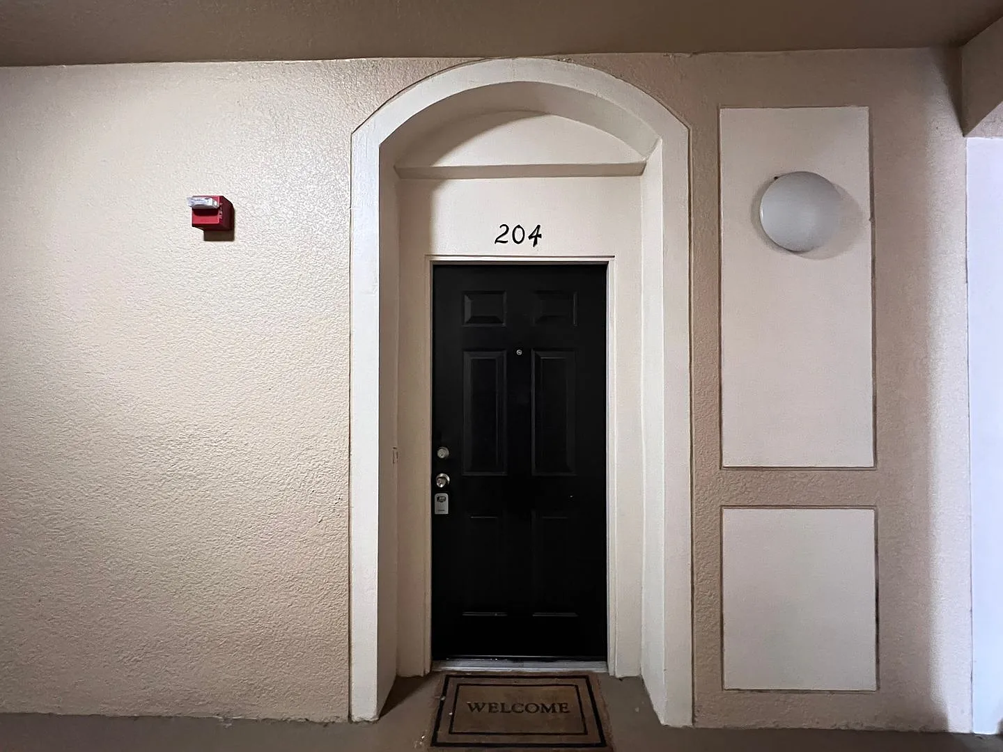 3 bed, 1447 sqft, $1,950 — Photo 2