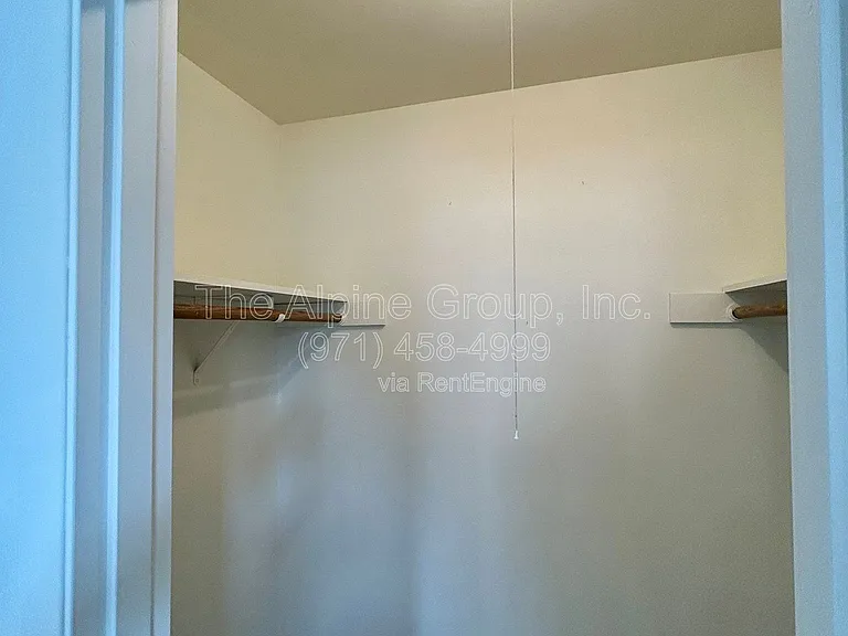 6041 SW Valley Ave — Photo 16