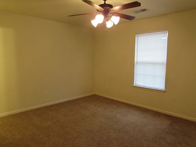 20979 Harbor Ln — Photo 11