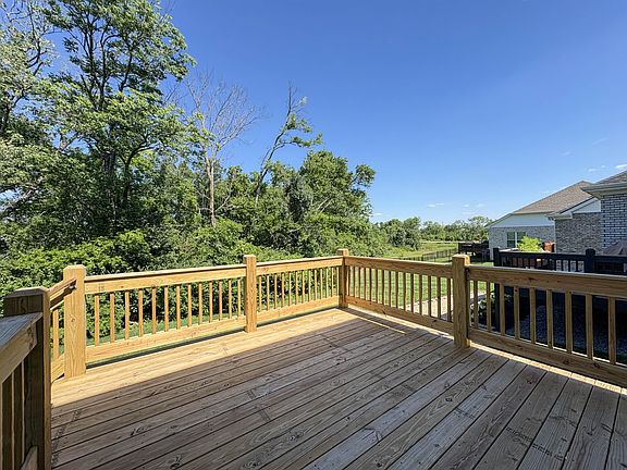 4th image of 228 Hudson Dr Lot 32