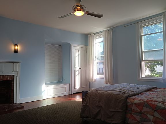 5th image of 535 N Spring St
