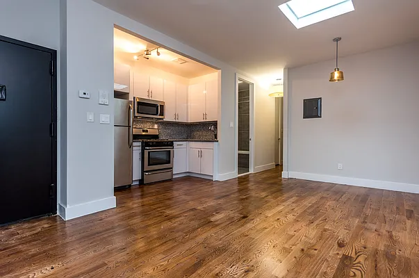 Rented by Nooklyn NYC LLC | media 15