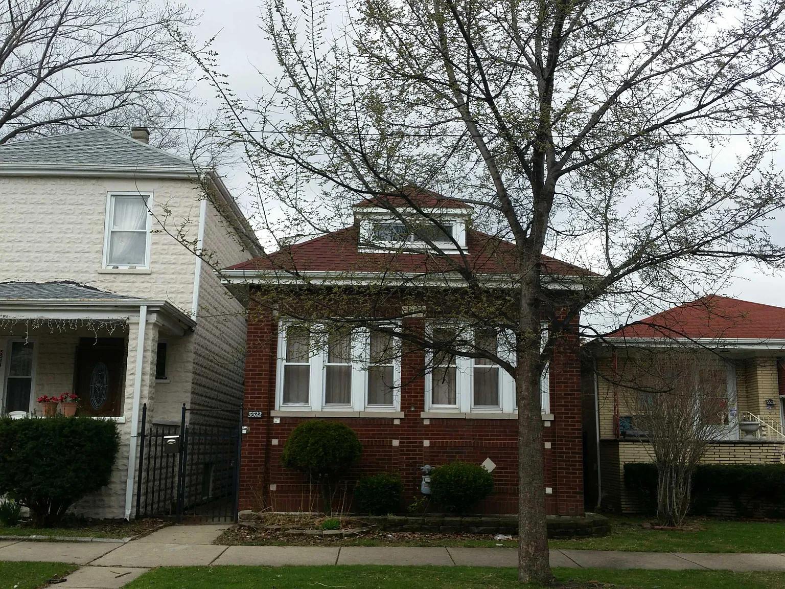 5522 S Richmond St photo 1