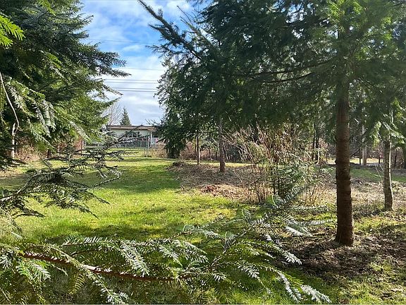 2nd image of LOT 1 Clinton Rd