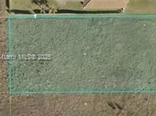 1507 Moore Ave, Lehigh Acres, FL 33972