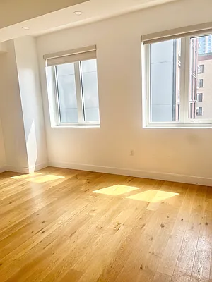 Rented by E Realty International Corp | media 1