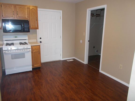 4th image of 88 Ely Ave