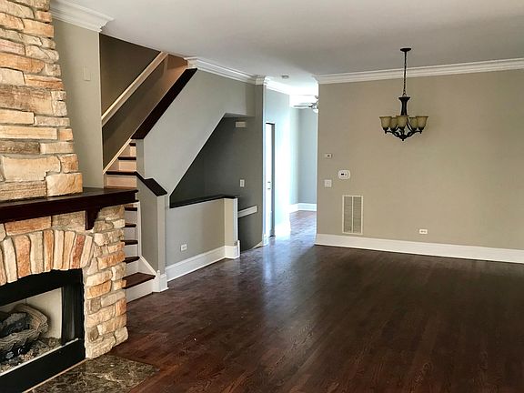 4th image of 909 W Ohio St Unit G
