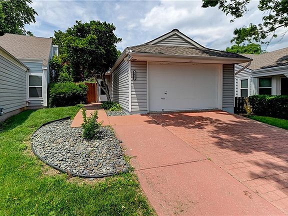 3rd image of 1429 NW Birdseye Ct