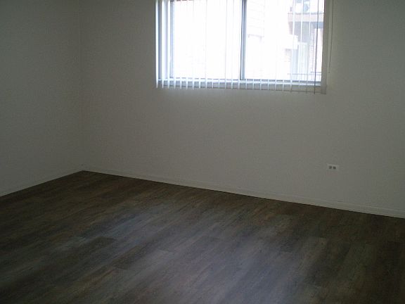 5th image of 8936 N Parkside Ave APT 203