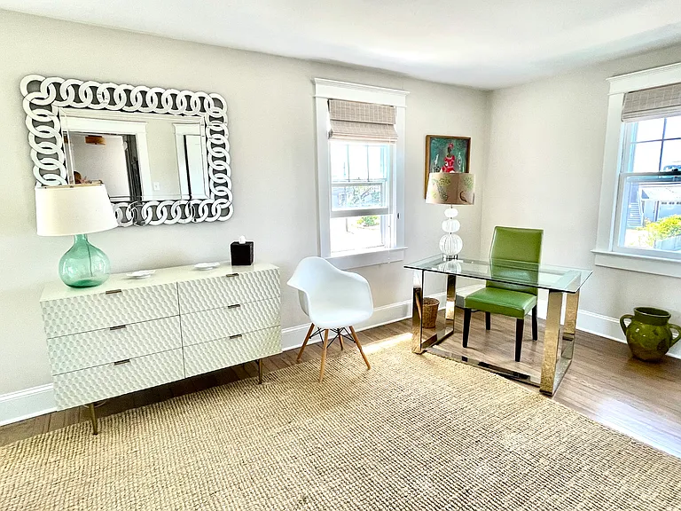 557 Lake Ave — Photo 24