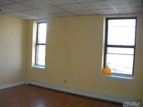 1 bed, 750 sqft, $2,400 — Photo 3