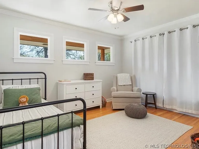 2426 S Louisville Ave — Photo 27