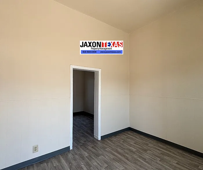 2 bed, 1.0 bath, 663 sqft, $770 — Photo 3