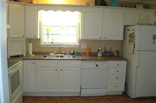 4th image of 12500 Cambridge Blvd