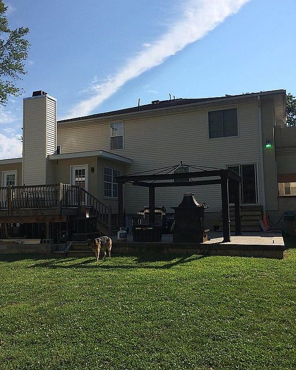 2nd image of 362 Lincoln Ave N