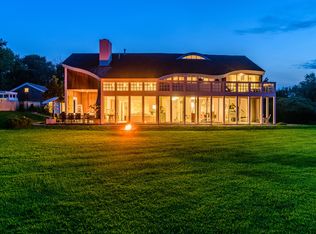 271 Flying Point Rd, Southampton, NY 11968