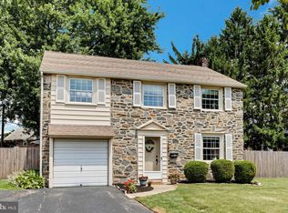 40 S State Rd, Springfield, PA 19064