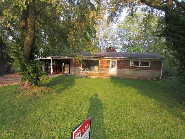 1st image of 41 Casco Dr