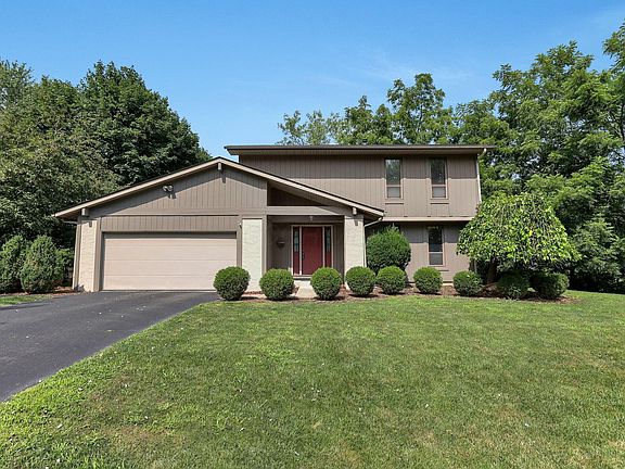 2nd image of 1336 Creekside Pl
