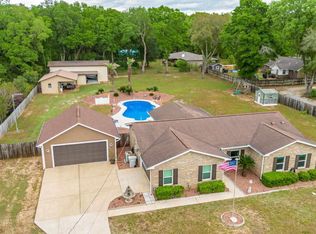 5850 Cherokee Dr, Milton, FL 32570