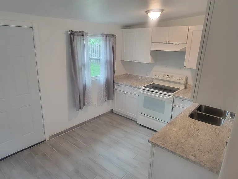 3032 Addie Ln — Photo 5