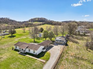 977 Carters Creek Pike, Columbia, TN 38401