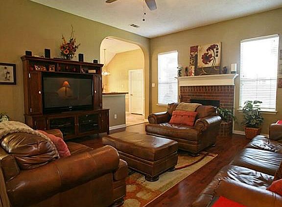 5th image of 1615 Weldon Dr