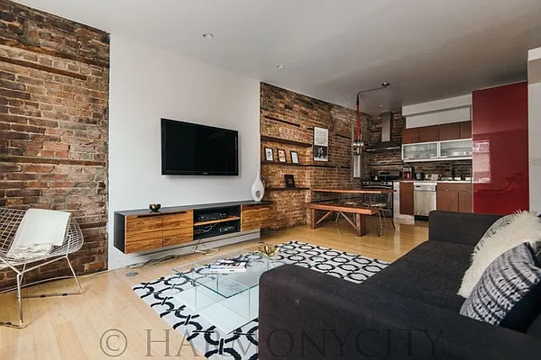 Rented by Harmonycity Corp. | media 61