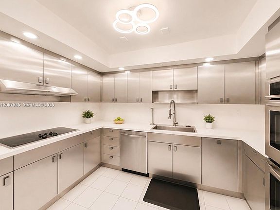 4th image of 406 Saint Andrews Rd #53