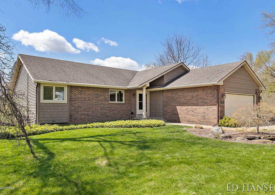 1st image of 7085 Weller Dr NE