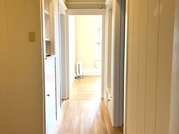 5th image of 1040 Mason St APT 202