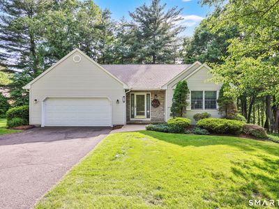 10 Knollwood Circle, Enfield, CT, 06082