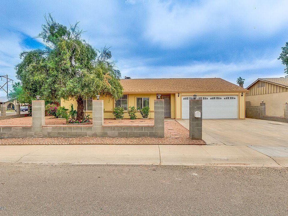 1st image of 4549 E Sunland Ave