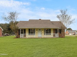 8808 Eastwood Dr, Abbeville, LA 70510