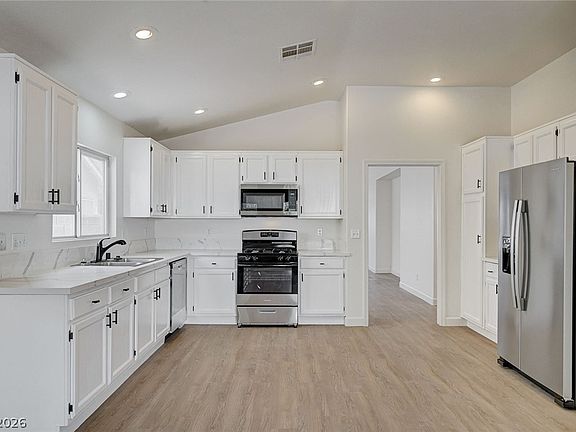 2nd image of 7568 Edgerton Dr